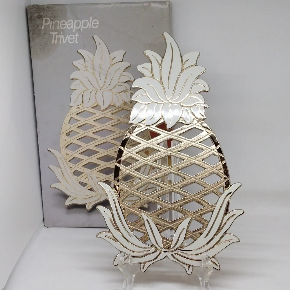 Vintage Wm. A. Rogers‎ Oneida Bronze/Enamel Plate Pineapple Trivet